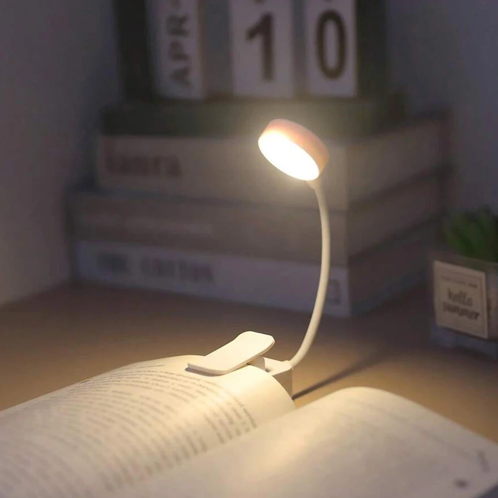 Luminária LED Portátil Flexível com Clipe para Leitura